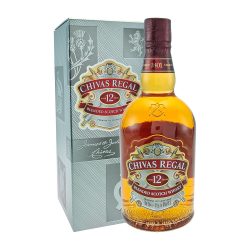 Chivas Regal 12 Years Old Blended Scotch Whisky flasche